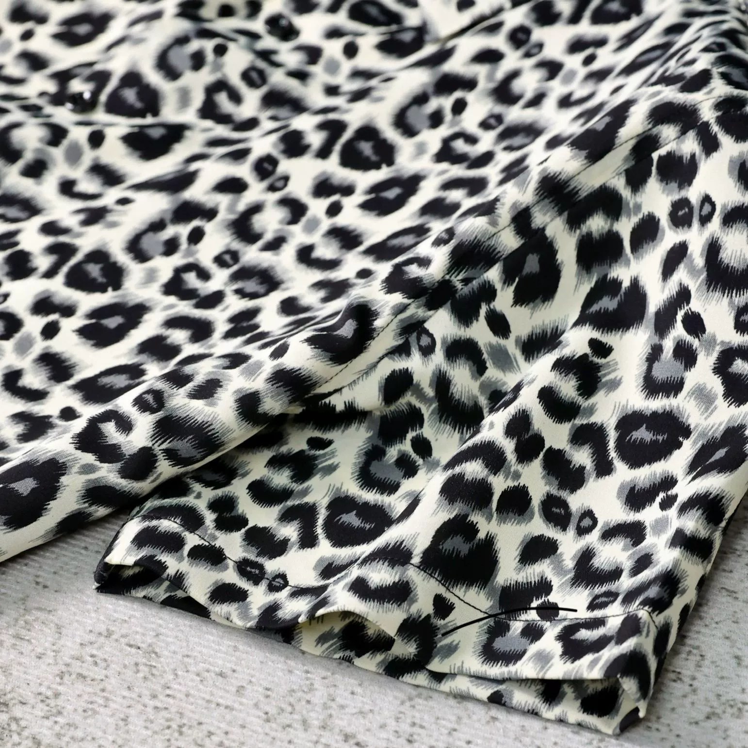 Black White Leopard Print Short Sleeve Shirt view 5