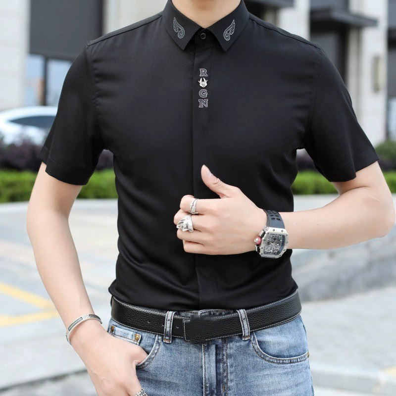 Casual Slim Fit Solid Short Sleeve Shirt view 3