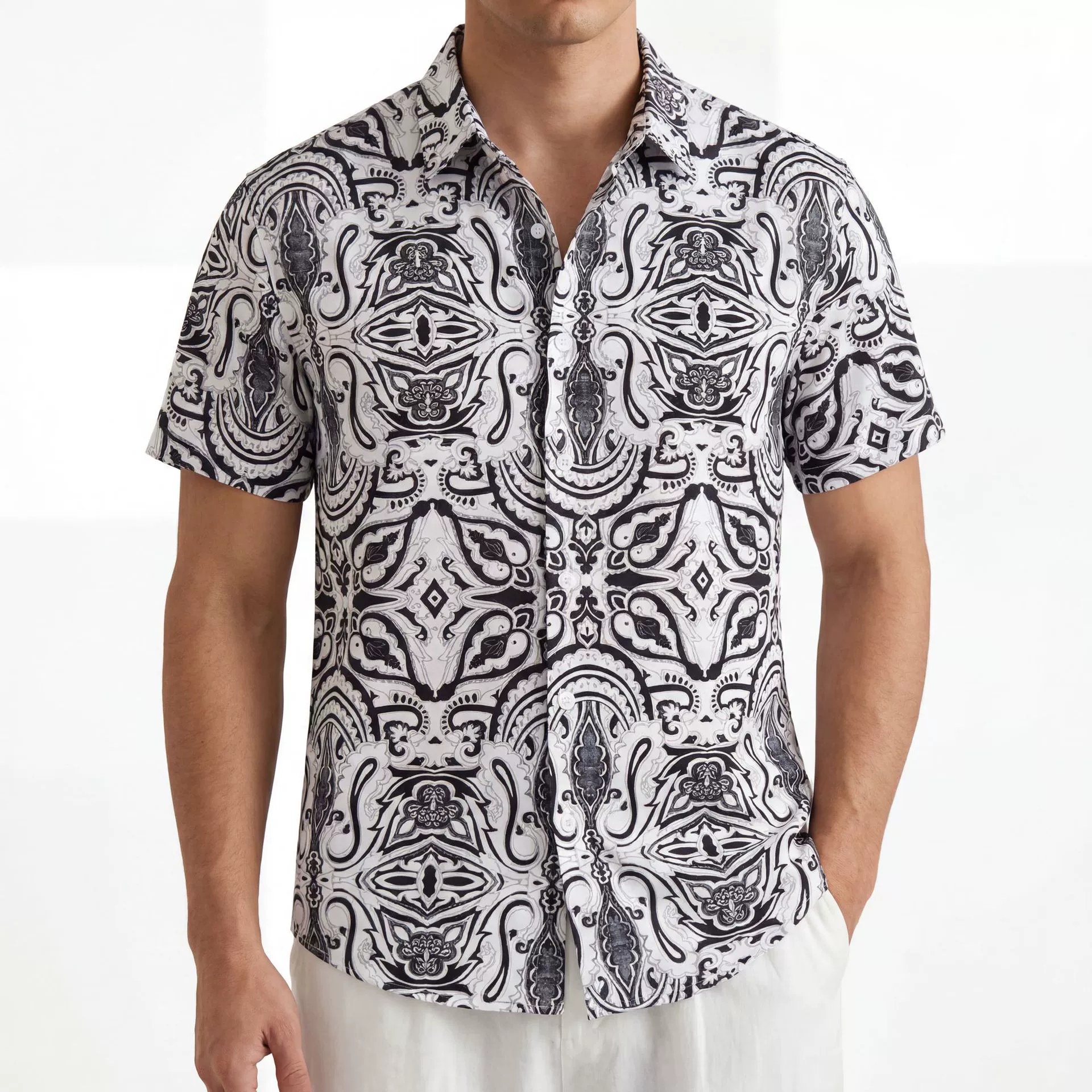 Black White Paisley Print Short Sleeve Shirt — wholesale men's shirt from AUTOCNEX