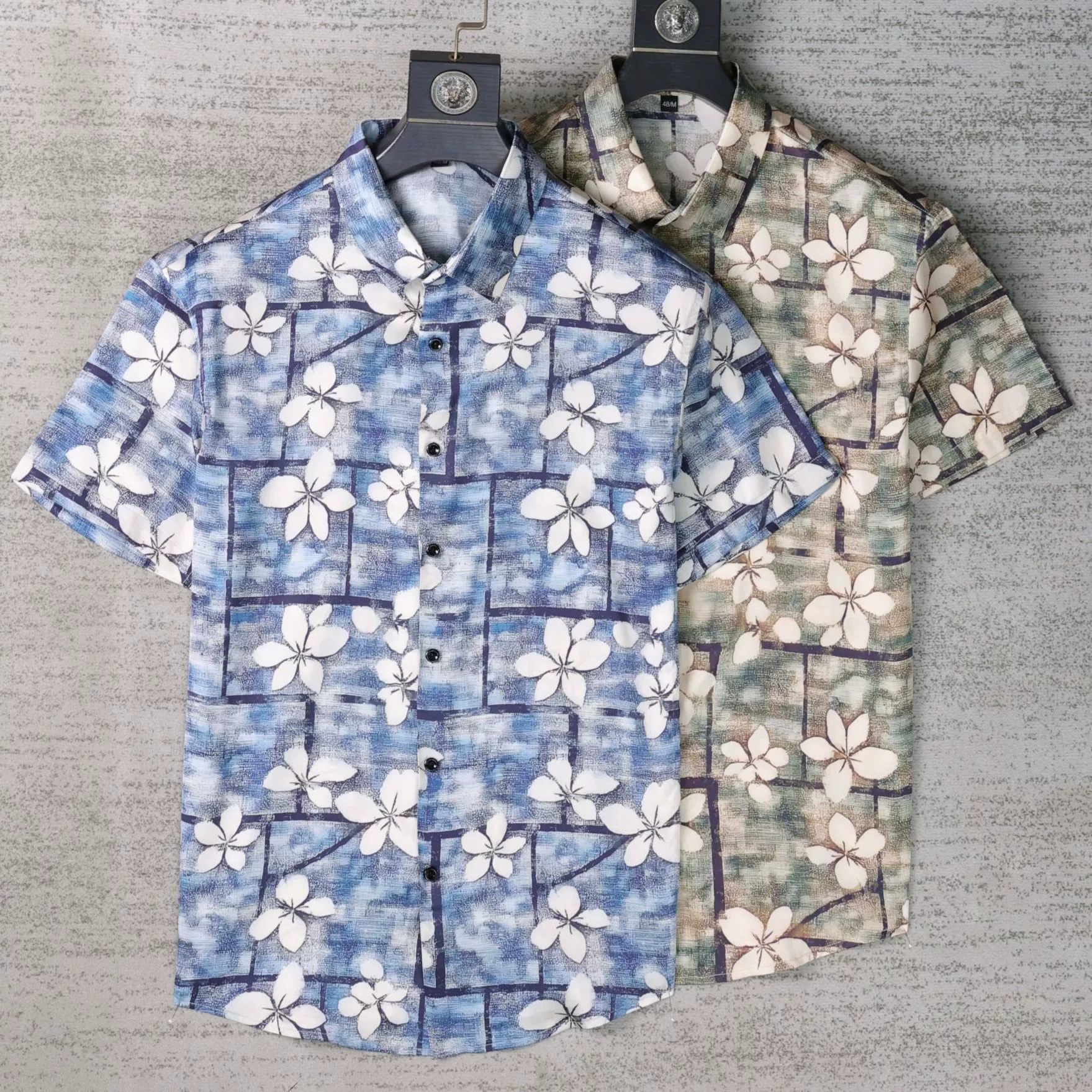 Vintage Hawaiian Floral Short Sleeve Shirt — wholesale men's shirt from AUTOCNEX