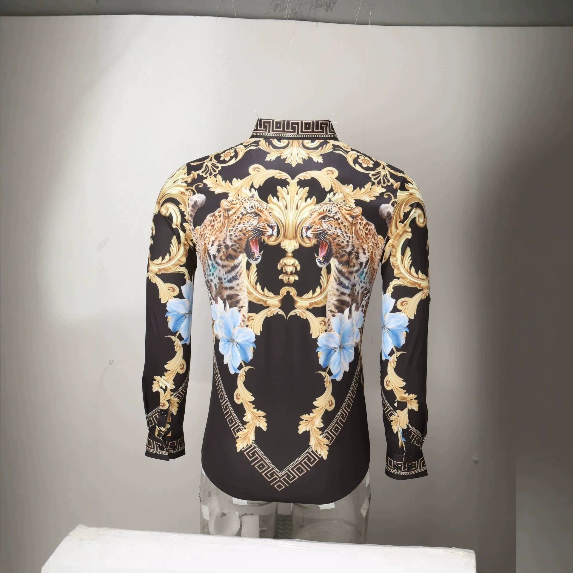 Double Leopard Palace Rhinestone 3D Print Long Sleeve Shirt view 4