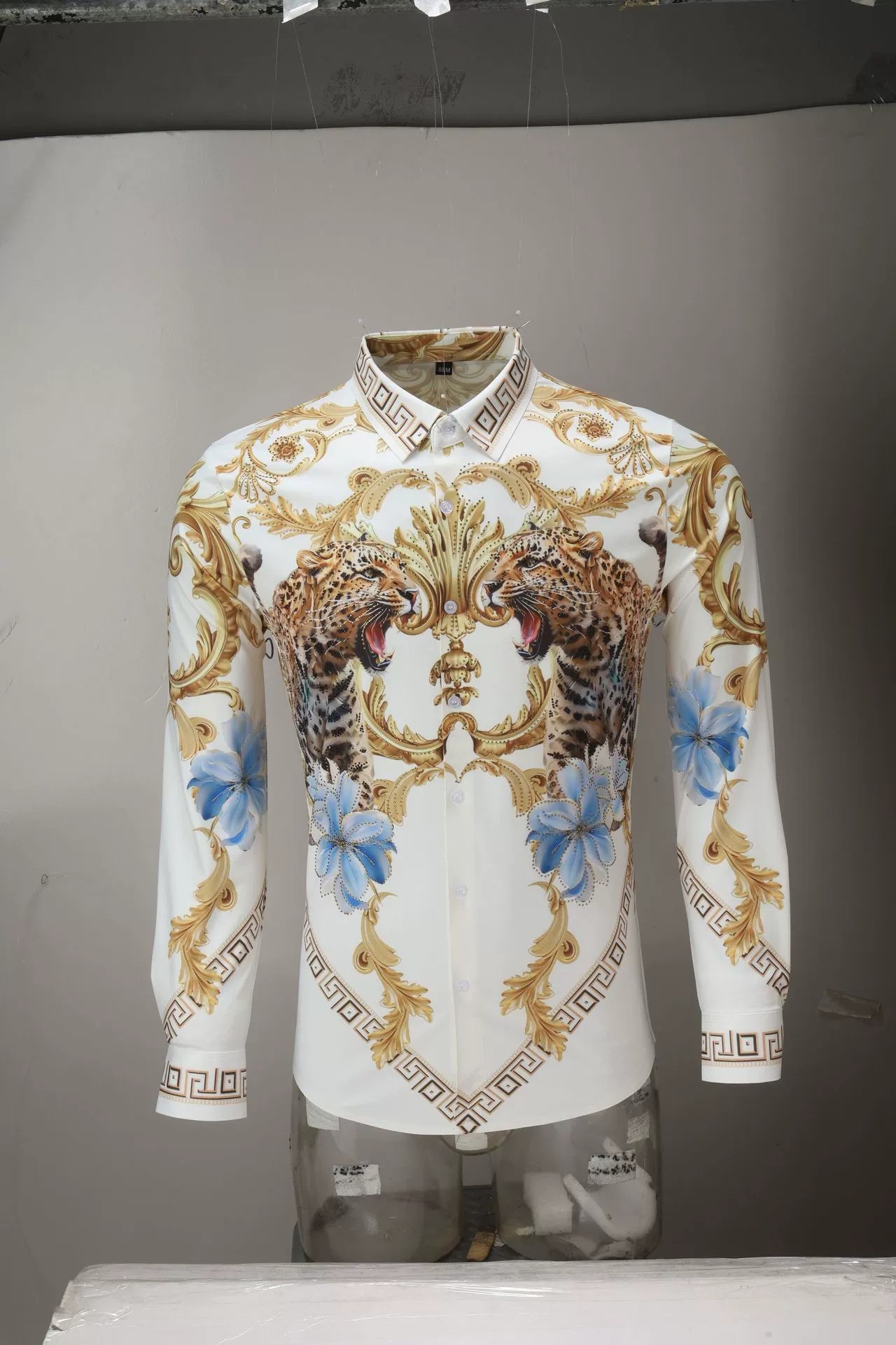 Double Leopard Palace Rhinestone 3D Print Long Sleeve Shirt view 6